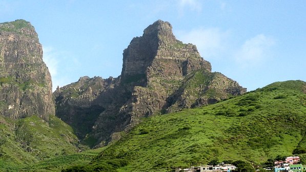 unberührte Bergwelt auf São Nicolau