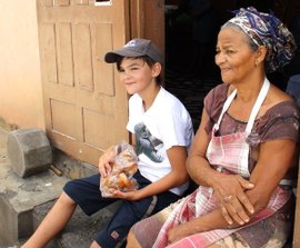 Reisen mit Kindern auf Kepverden - jung und alt